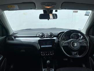2018 Suzuki Swift - Thumbnail