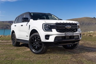 2023 Ford Everest - Thumbnail