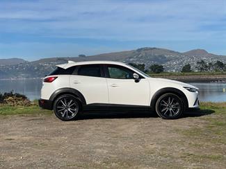 2017 Mazda CX-3 - Thumbnail