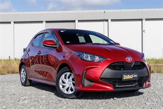 2021 Toyota Yaris - Thumbnail