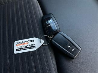 2020 Toyota Corolla - Thumbnail