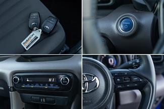 2021 Toyota Yaris - Thumbnail