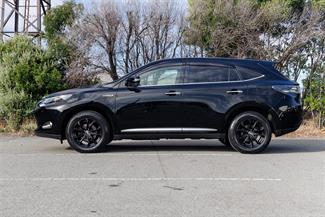 2014 Toyota Harrier - Thumbnail