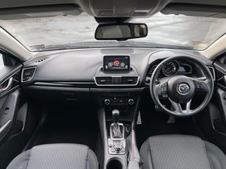 2015 Mazda Axela - Thumbnail