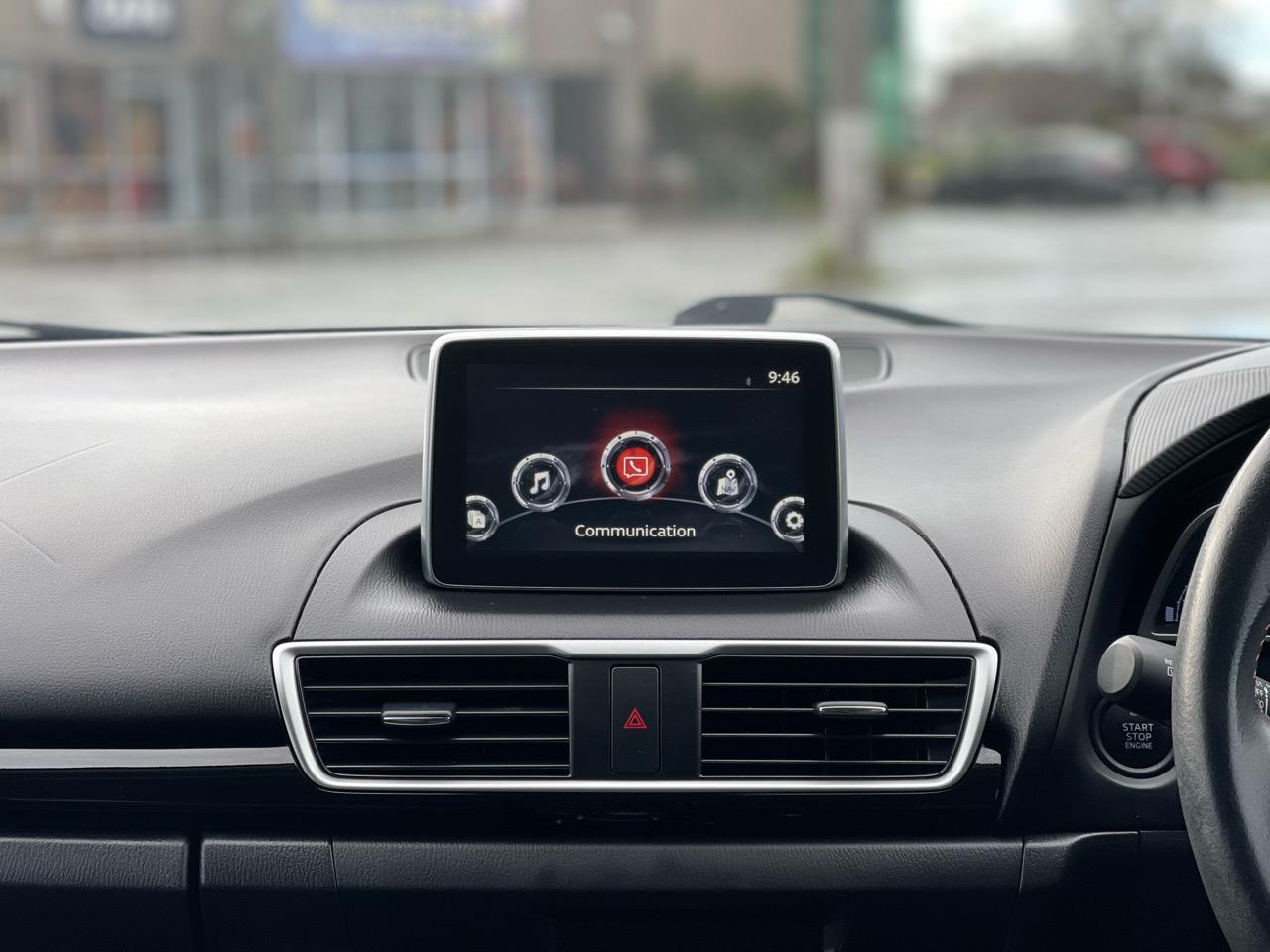 2015 Mazda Axela