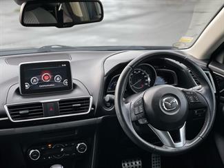 2015 Mazda Axela - Thumbnail
