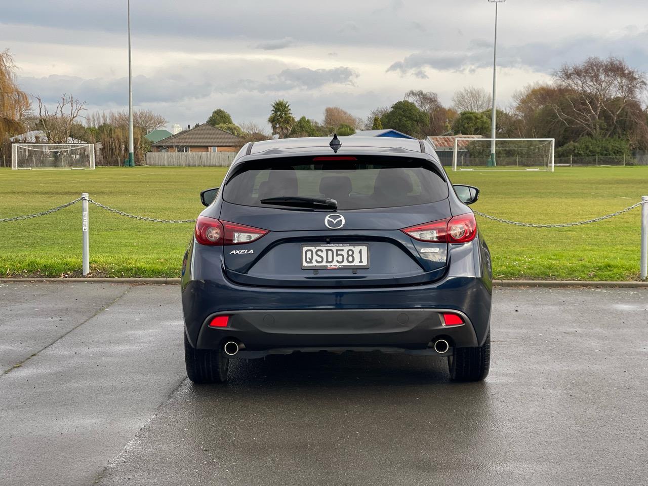 2015 Mazda Axela