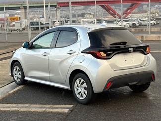 2020 Toyota Yaris - Thumbnail