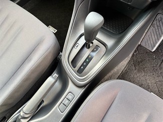 2020 Toyota Yaris - Thumbnail