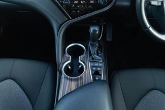 2018 Toyota Camry - Thumbnail