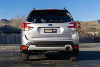 2018 Subaru Forester - Thumbnail