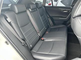 2019 Toyota RAV4 - Thumbnail