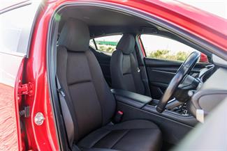 2019 Mazda Mazda3 - Thumbnail