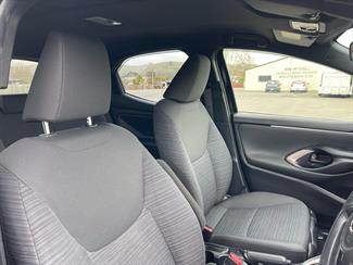 2021 Toyota Yaris - Thumbnail