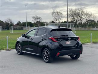 2021 Toyota Yaris - Thumbnail
