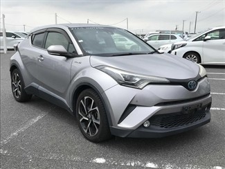2017 Toyota C-HR - Thumbnail