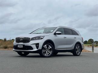 2018 Kia Sorento - Thumbnail