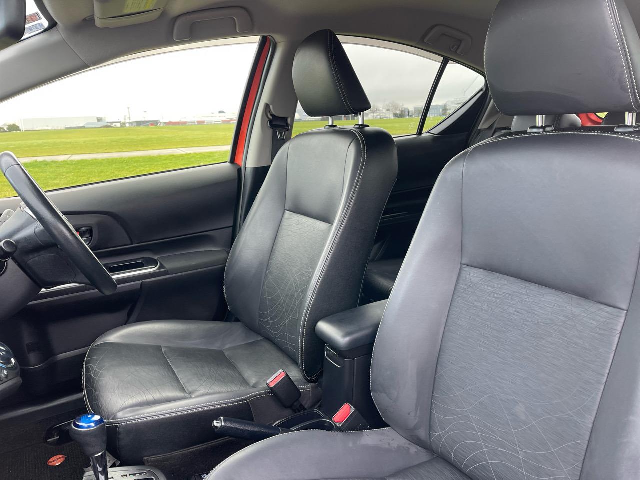 2013 Toyota AQUA
