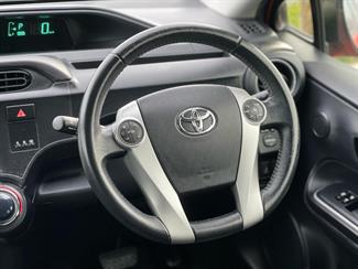 2013 Toyota AQUA - Thumbnail