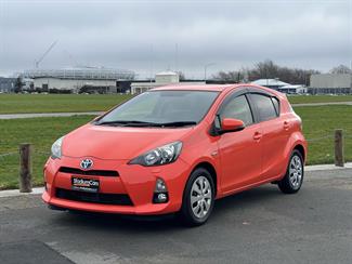 2013 Toyota AQUA - Thumbnail
