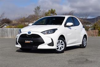 2021 Toyota Yaris - Thumbnail