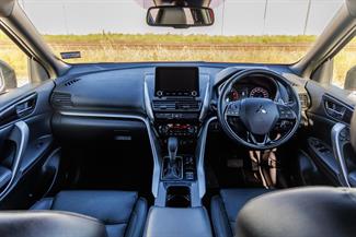 2024 Mitsubishi Eclipse Cross - Thumbnail