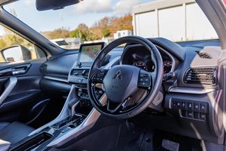 2024 Mitsubishi Eclipse Cross - Thumbnail