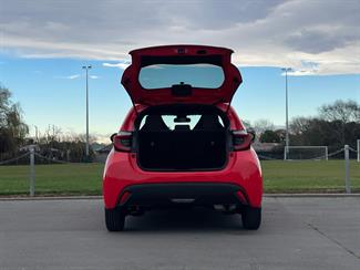2021 Toyota Yaris - Thumbnail