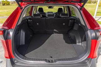 2022 Toyota RAV4 - Thumbnail