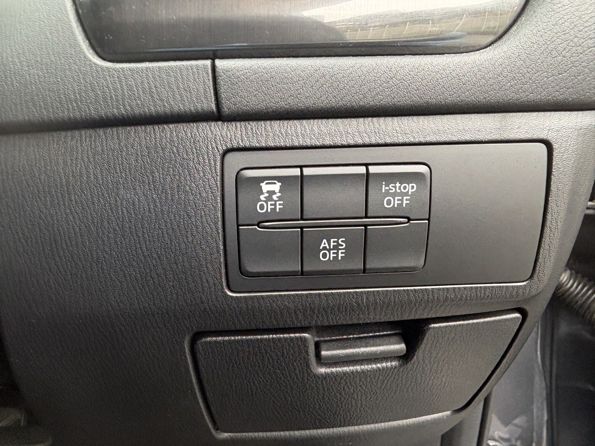 2012 Mazda Atenza