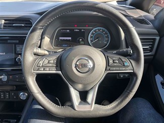 2019 Nissan Leaf - Thumbnail