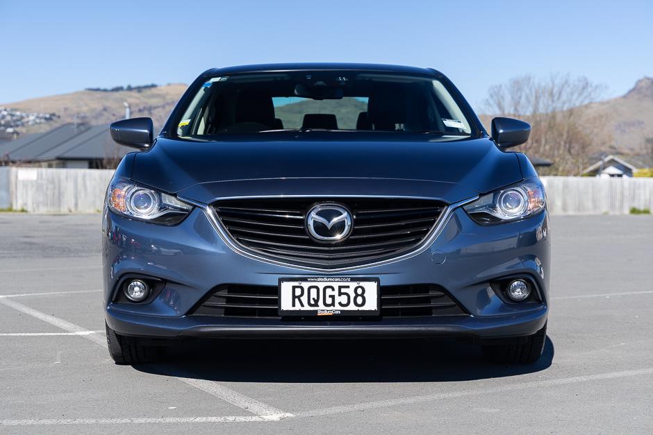 2014 Mazda Atenza