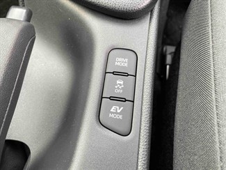 2021 Toyota Yaris - Thumbnail