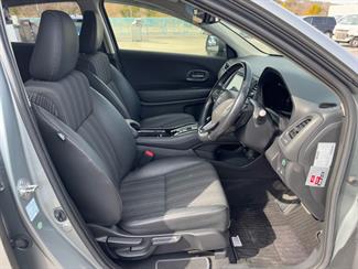 2015 Honda Vezel - Thumbnail