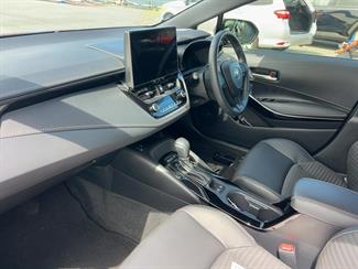 2024 Toyota Corolla - Thumbnail