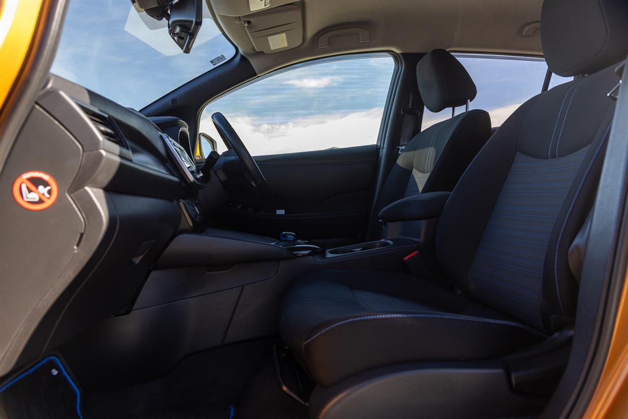 2017 Nissan LEAF