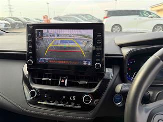 2021 Toyota Corolla - Thumbnail