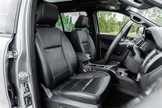 2021 Ford Everest - Thumbnail