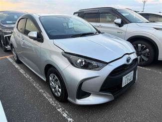 2020 Toyota Yaris - Thumbnail