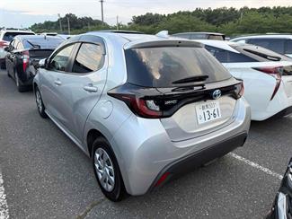 2020 Toyota Yaris - Thumbnail