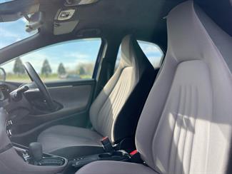 2020 Toyota Yaris - Thumbnail
