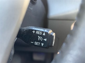 2012 Toyota PRIUS - Thumbnail