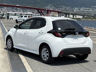 2021 Toyota Yaris - Thumbnail