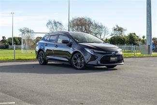 2020 Toyota Corolla - Thumbnail