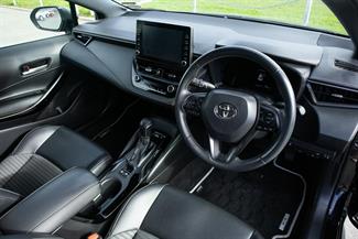 2020 Toyota Corolla - Thumbnail