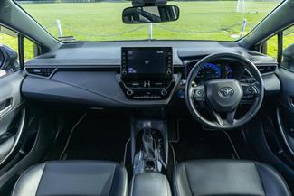 2020 Toyota Corolla - Thumbnail