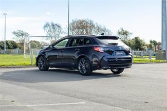 2020 Toyota Corolla - Thumbnail