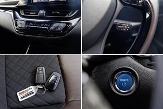 2017 Toyota C-HR - Thumbnail