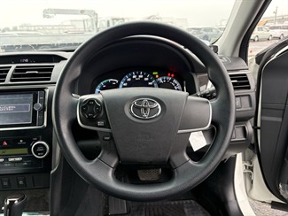 2013 Toyota Camry - Thumbnail