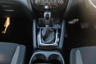 2021 Nissan Qashqai - Thumbnail